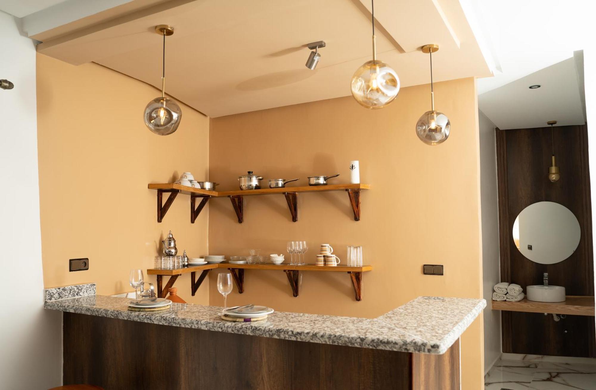 La Terrassa Appartement Climatise Азру Экстерьер фото