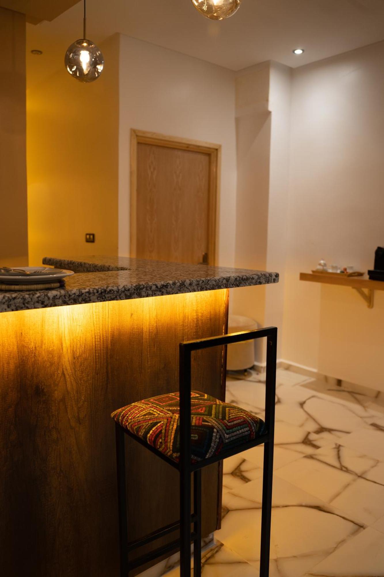 La Terrassa Appartement Climatise Азру Экстерьер фото