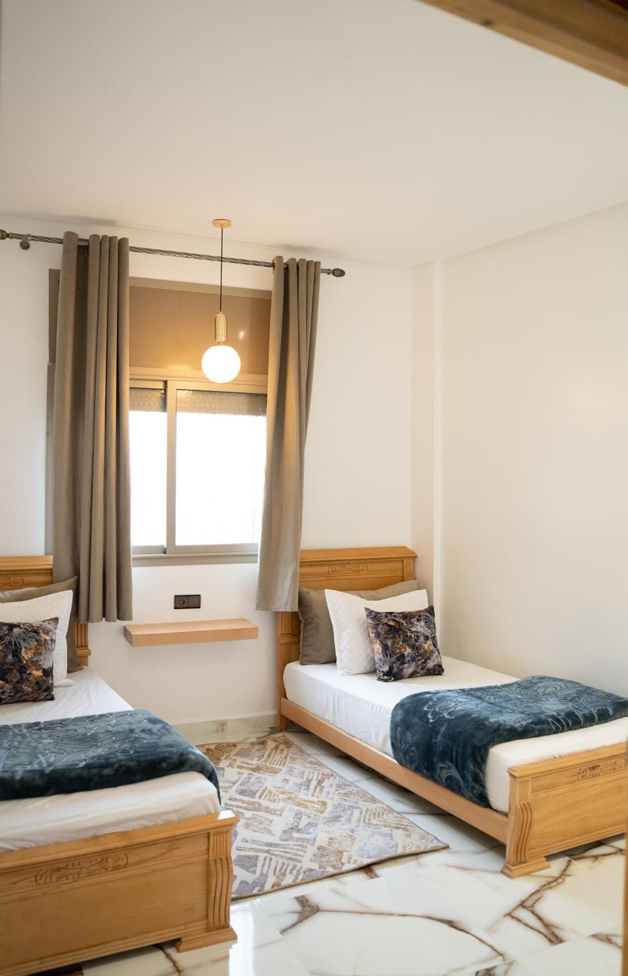 La Terrassa Appartement Climatise Азру Экстерьер фото