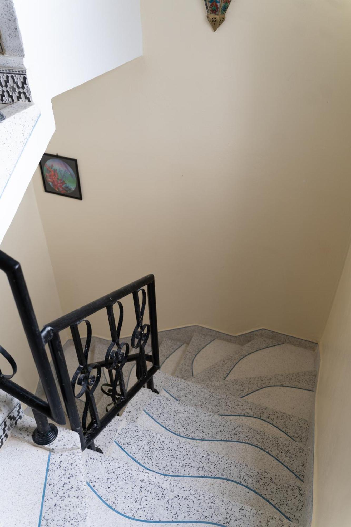 La Terrassa Appartement Climatise Азру Экстерьер фото